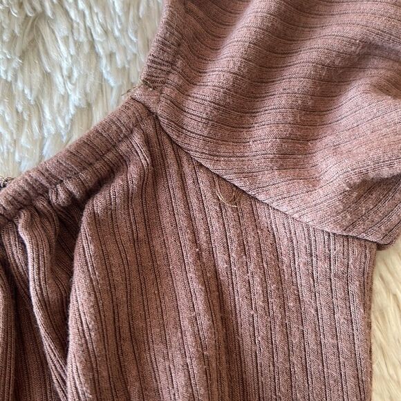 Fashion Nova ruched peasant top brown size small - Picture 15 of 16